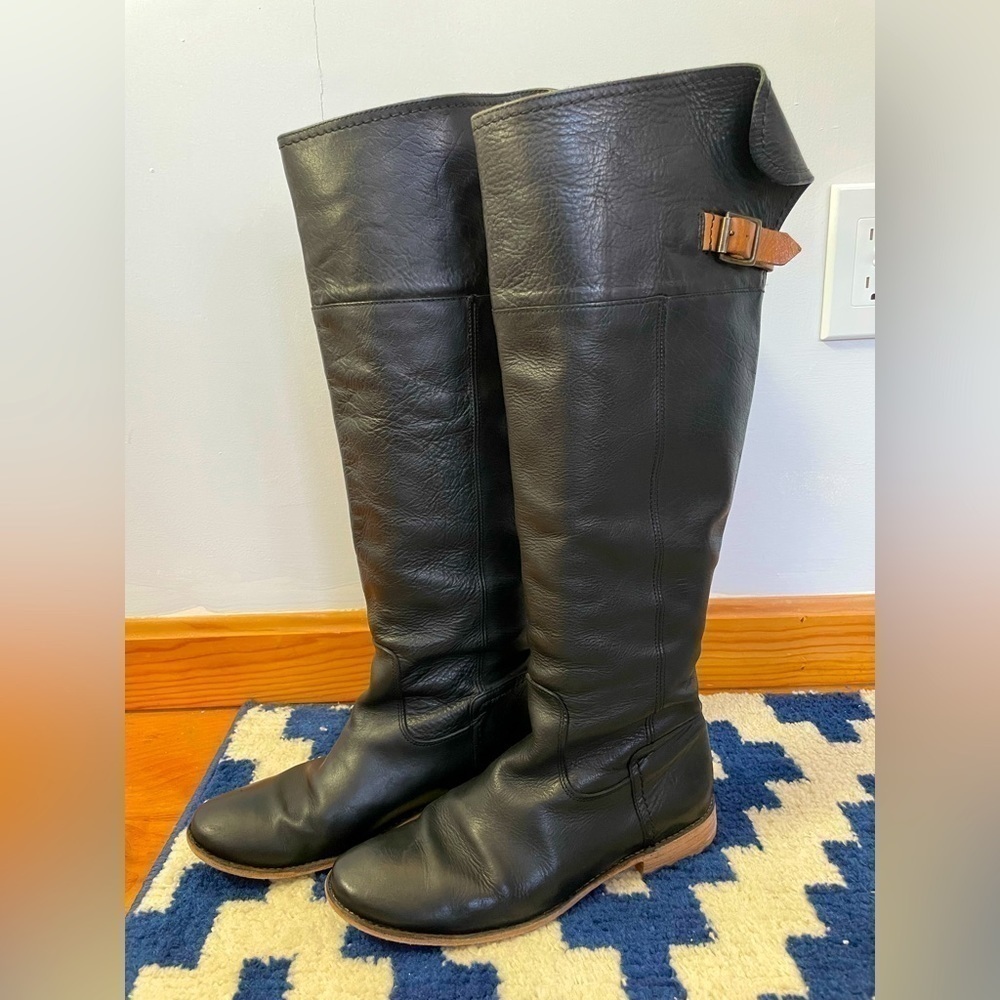 Frye Black Leather Heeled Boots